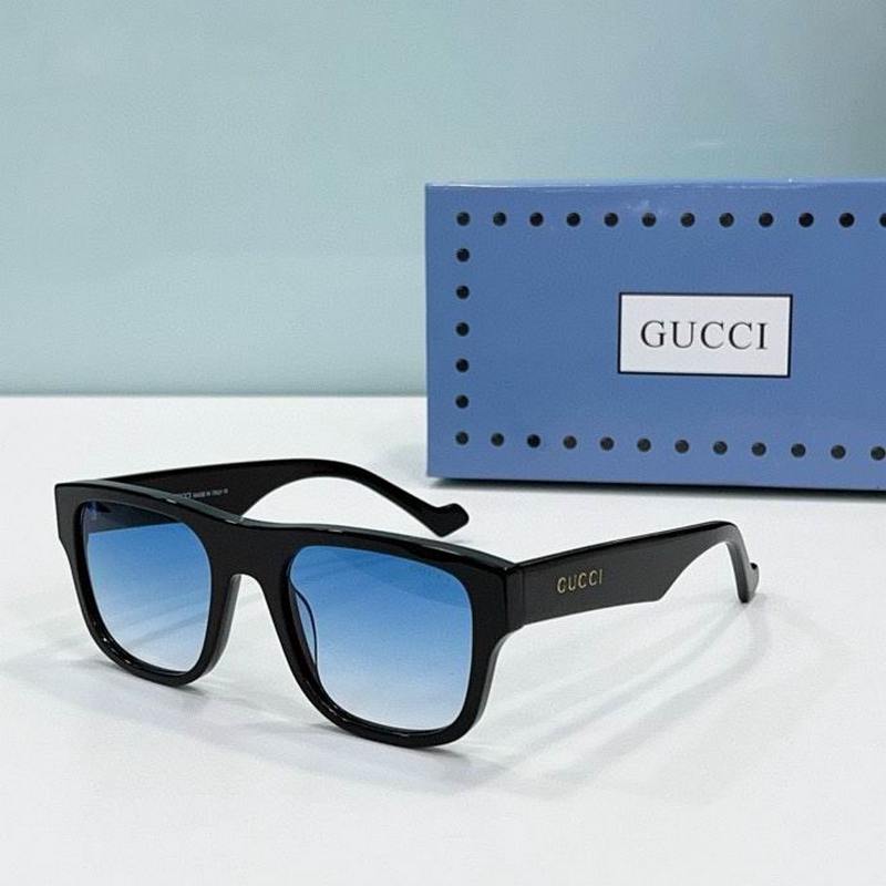 Gucci Sunglasses 739